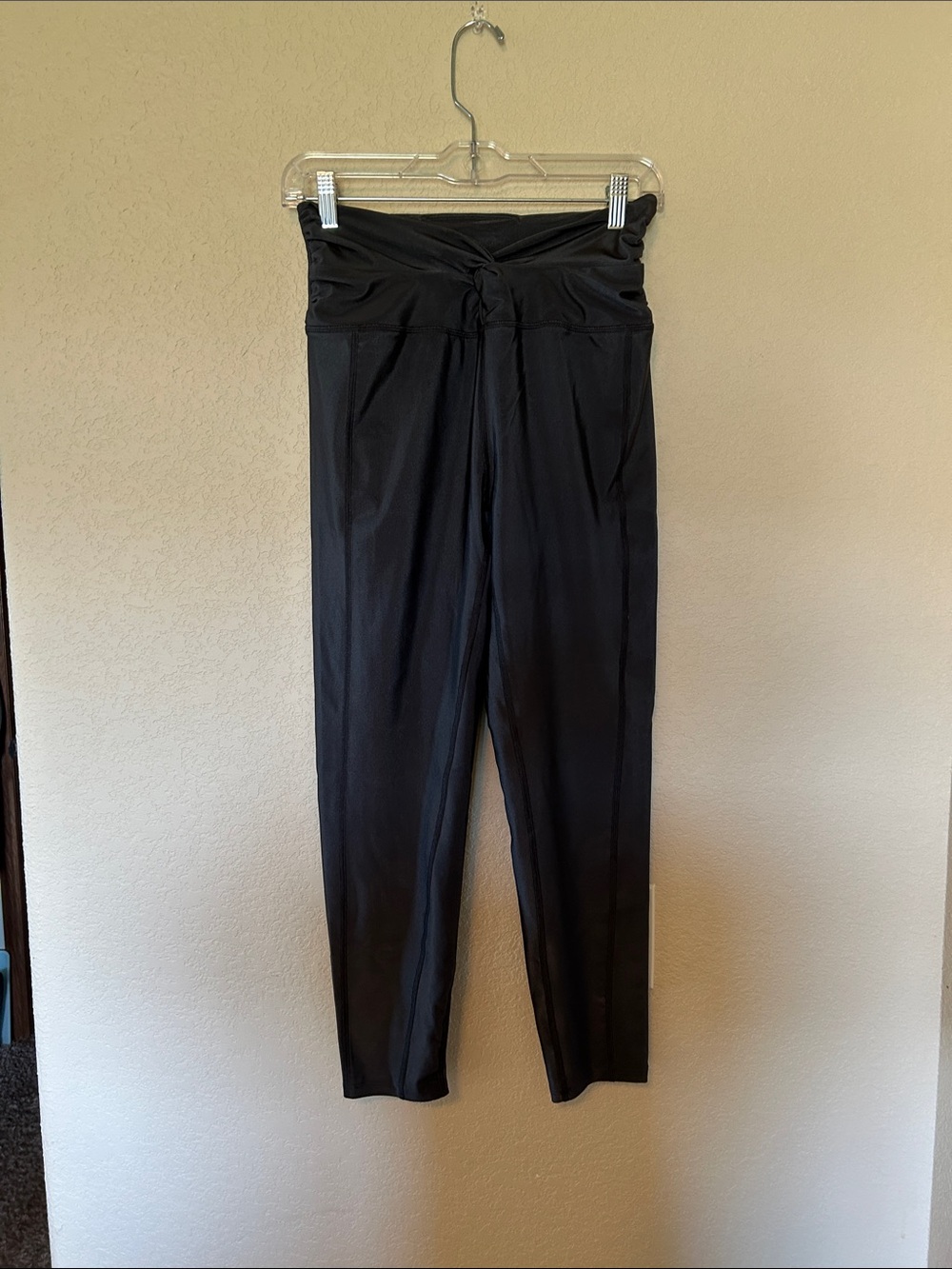 Free People Movement Black Twist Waist High Rise Leggings Medium